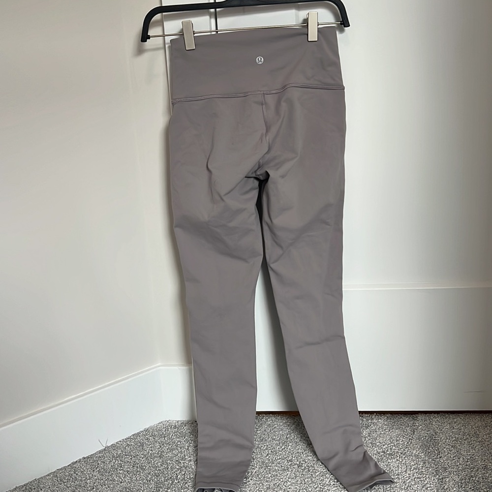 Wunder Under High Rise Legging - Picture 3 of 5